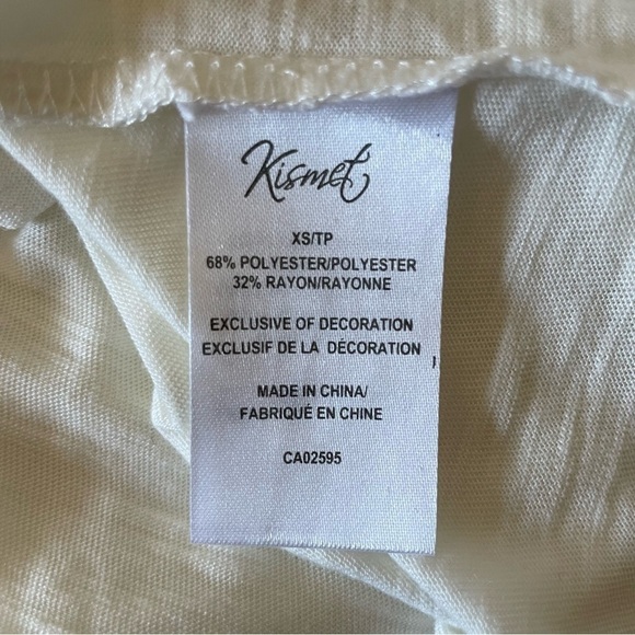 KISMET Victoria Lace Keyhole Back Notched Neck Top Size Extra Small - Picture 10 of 12